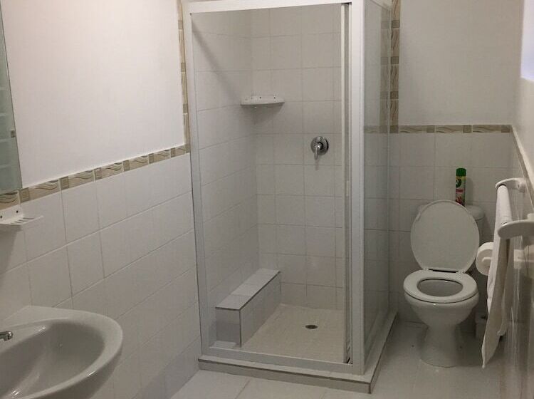 חדר סטנדרט, The Whitehouse Bed And Breakfast