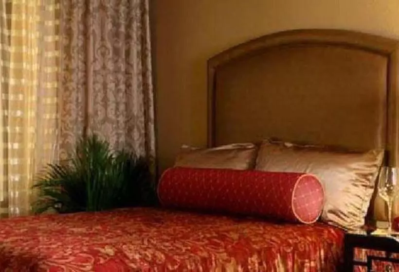 سوئیت 2 خوابه, Jockey Club 2 Bed 2 Ba