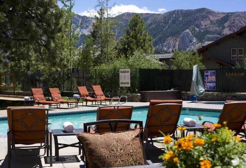 استودیوی استاندارد, Juniper Springs Resort