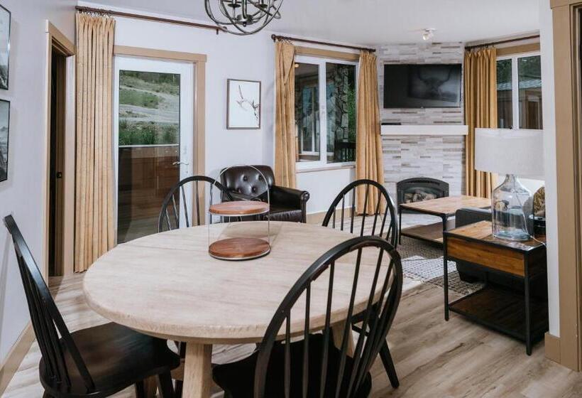 آپارتمان 1 خوابه, Juniper Springs Resort