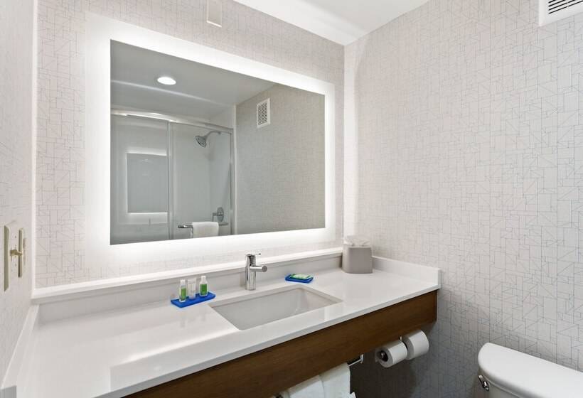 带2个双人床的标准工作室, Holiday Inn Express Hopewell   Fort Lee Area, An Ihg