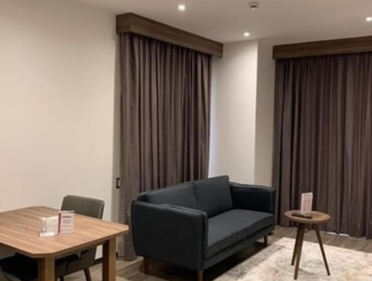 Люкс, Fujitaya Querétaro