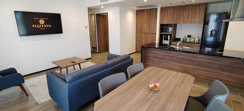Люкс, Fujitaya Querétaro