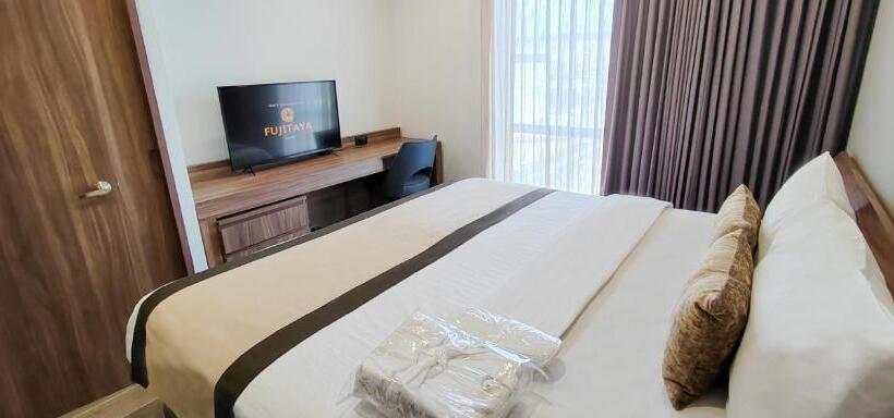 Люкс Superior, Fujitaya Querétaro