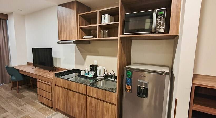 Quarto Premium, Fujitaya Querétaro