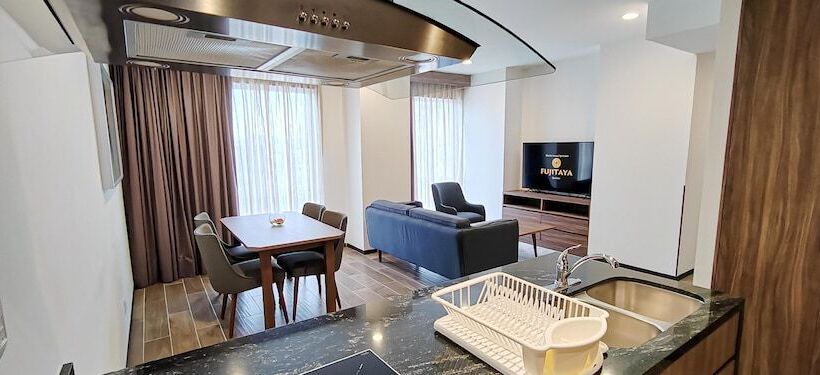 Люкс, Fujitaya Querétaro