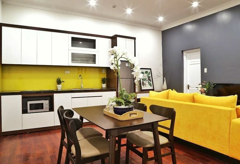 آپارتمان عادی 1 خوابه, An Apartment