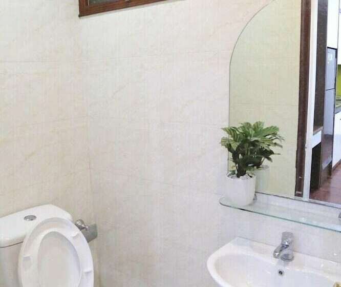 آپارتمان عادی 1 خوابه, An Apartment