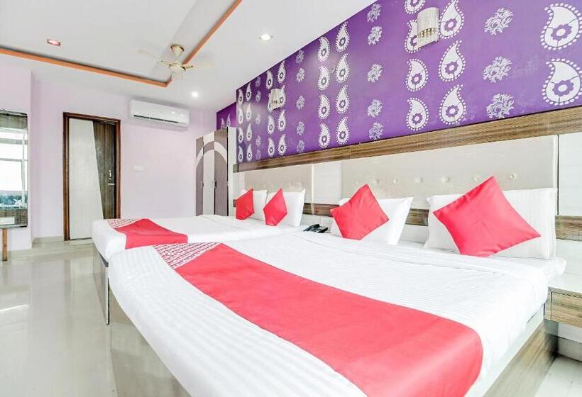 Трехместный Номер Deluxe, O Tulsi Palace