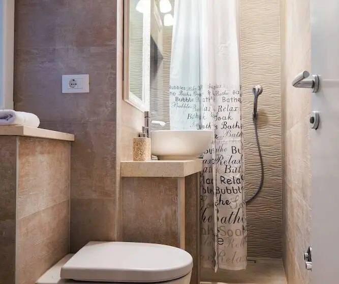 Apartamento Deluxe 1 Dormitorio, Apartments & Rooms Dujam