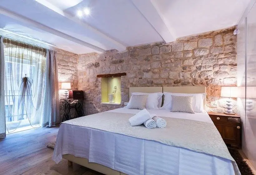 Apartamento Deluxe 1 Dormitorio, Apartments & Rooms Dujam