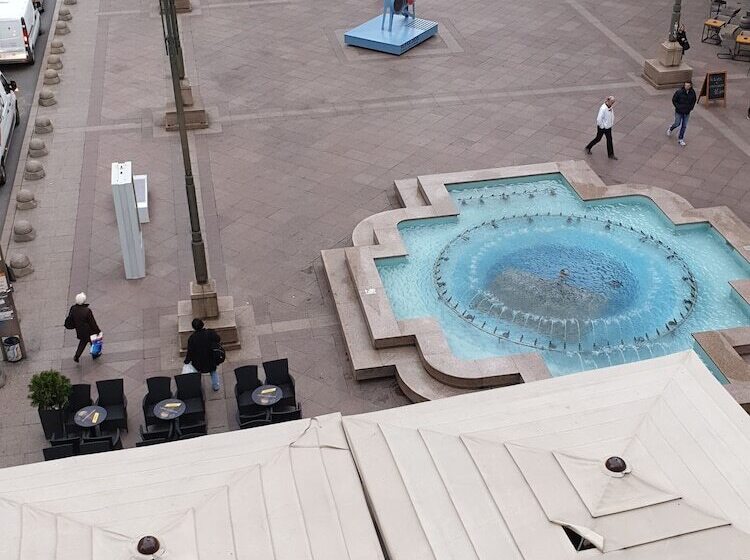 חדר סטנדרט חדר אמבטיה משותף, Hostel Morcic Ri