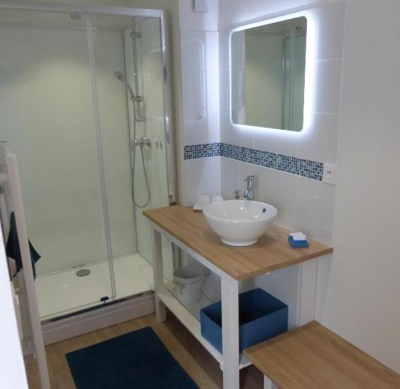 Standard room with outdoor bath, La Charretterie