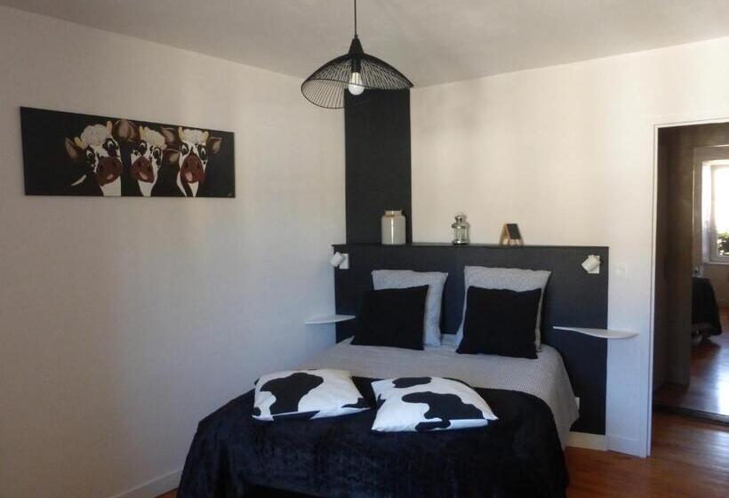 スイート(家族用), La Charretterie