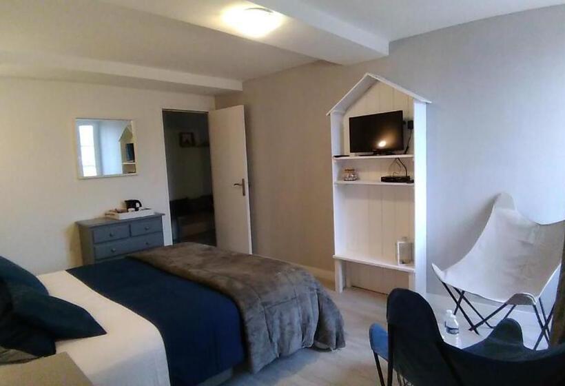 ファミリールーム, La Charretterie