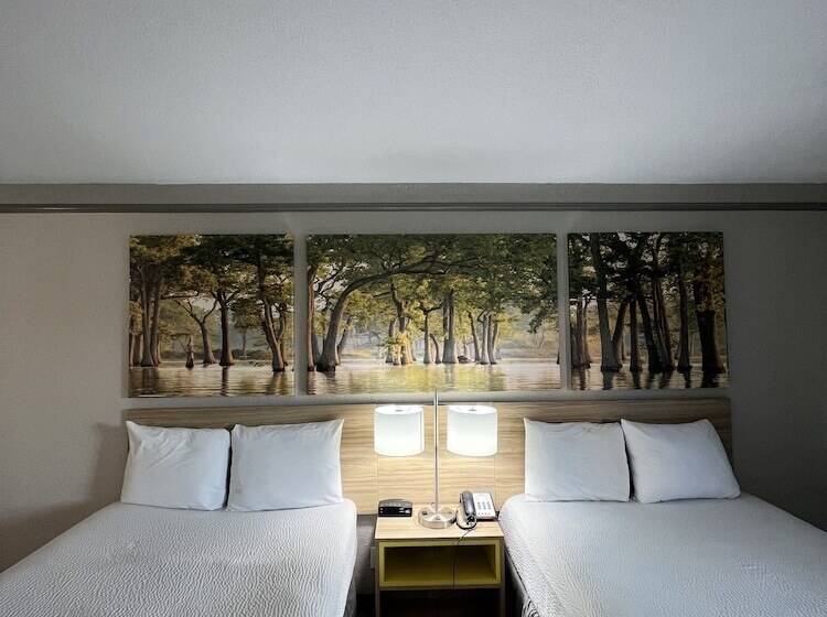 غرفه قياسيه سريرين مزدوجين, Days Inn By Wyndham Sulphur West