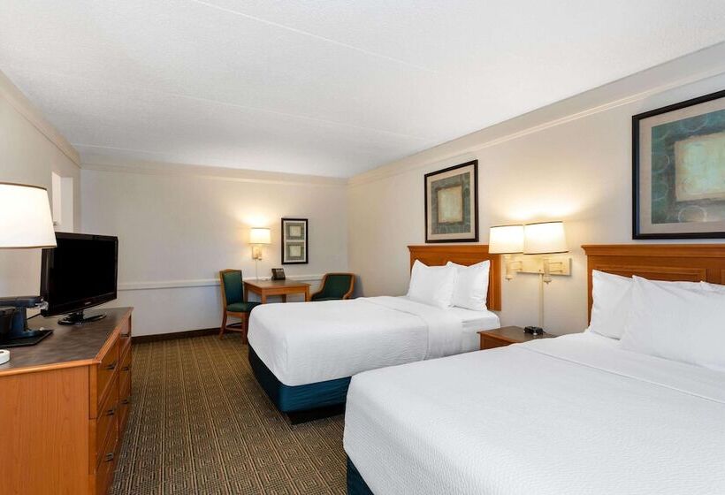 غرفه قياسيه سريرين مزدوجين, La Quinta Inn By Wyndham Tallahassee North