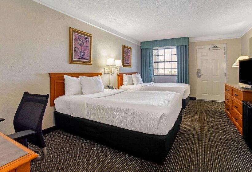 غرفة ديلوكس, La Quinta Inn By Wyndham Tampa Bay Pinellas Park Clearwater