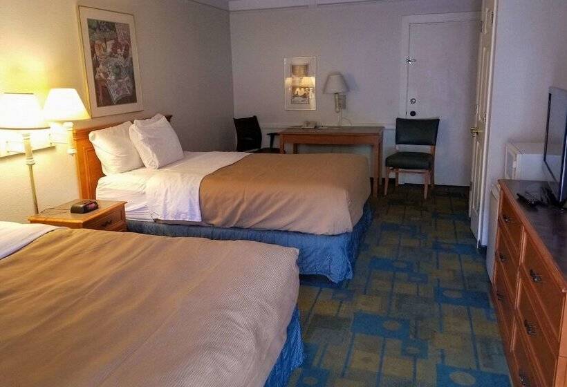 غرفه قياسيه سريرين مزدوجين, Quality Inn Aurora Denver