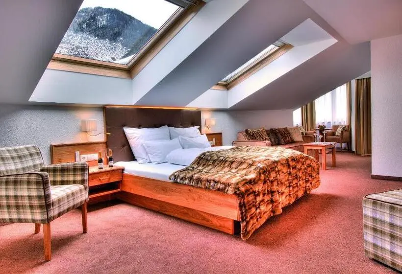 Suite, Garni Urezza
