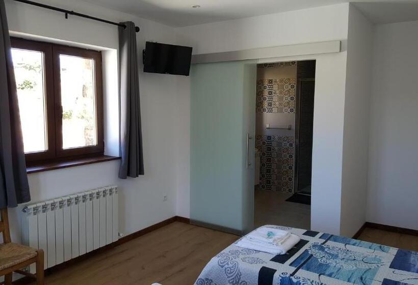 스탠다드 트리플 룸, La Posada Del Druida