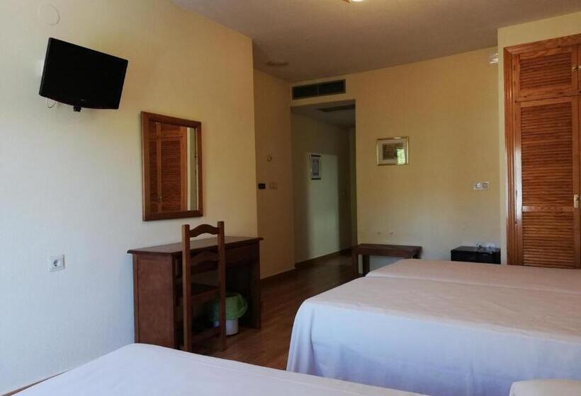 Четырехместный Номер Стандарт, Labella María