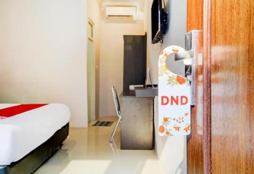 Quarto Deluxe, Rahayu Hotel Cirebon
