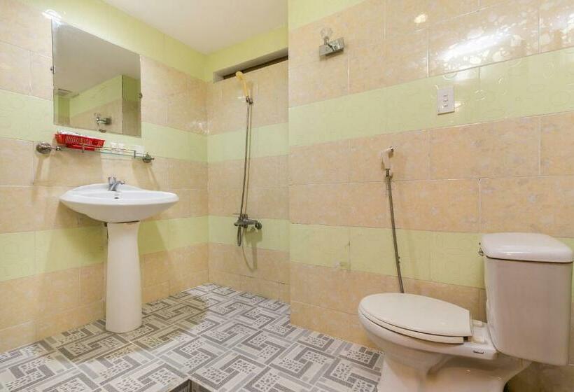 اتاق خانوادگی, Aqua Hoa My