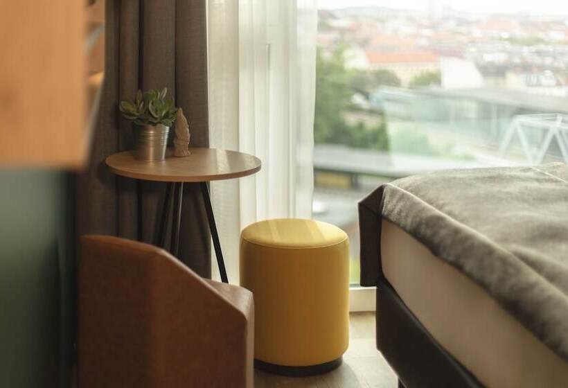 اتاق سوپریور, Holiday Inn - the niu, Dwarf Berlin Schöneberg, an IHG Hotel