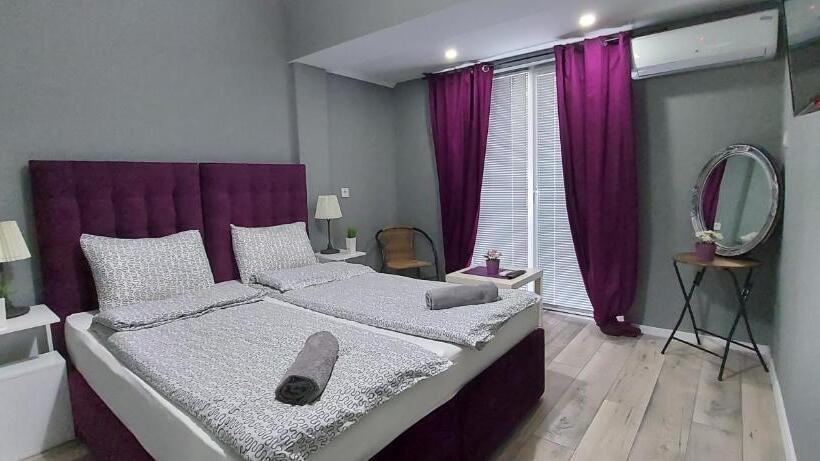 اتاق استاندارد با بالکن, Villa Bratislava