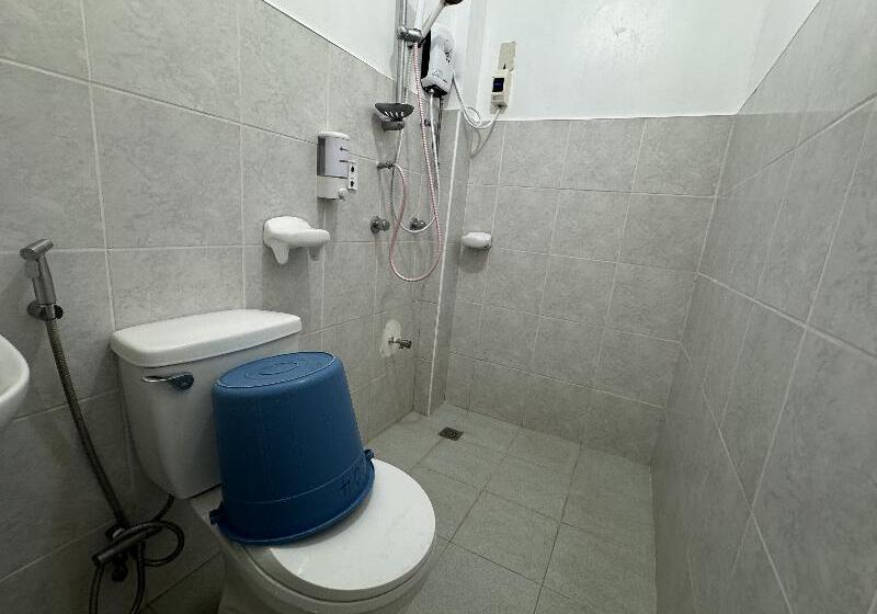 Standardzimmer, Reddoorz Near Mariners Legazpi