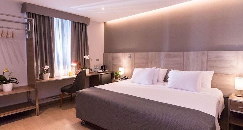 Номер Superior, Surya Lima