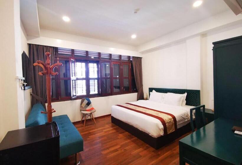 带大床的豪华间, Mclane Boutique