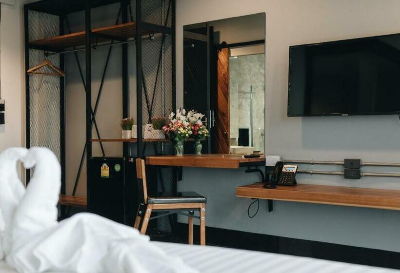 חדר דחוקס עם מיטת קינג, Ou