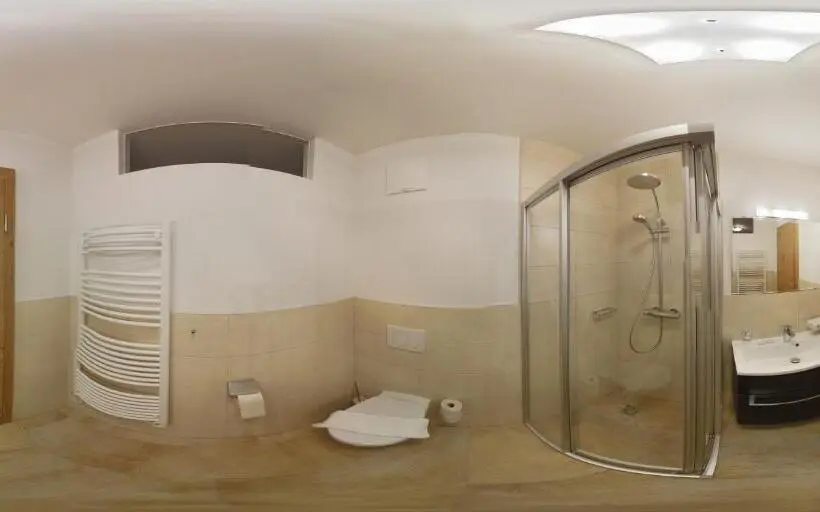 スタンダードスタジオ, Appartements Fritzhof