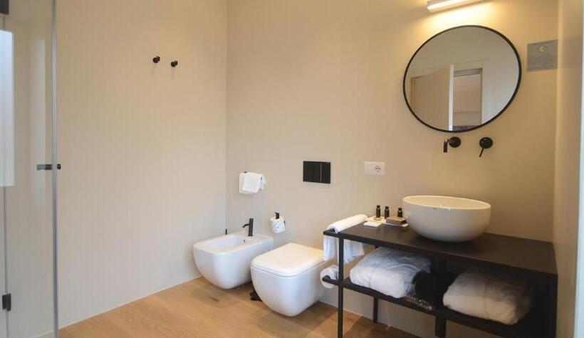 ジュニアスイート, Albergo Centrale