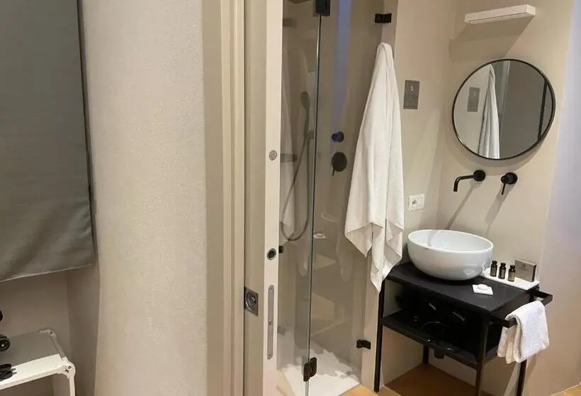 バルコニー付きスーペリアルーム, Albergo Centrale