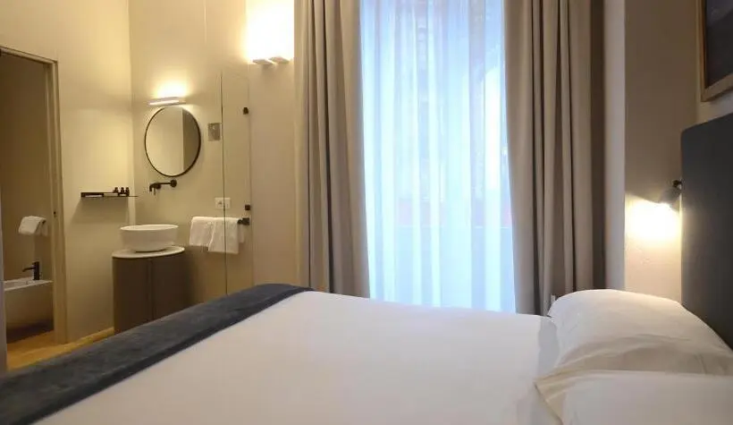 バルコニー付きスーペリアルーム, Albergo Centrale