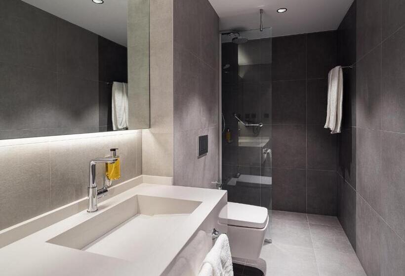 חדר דחוקס עם מיטת קינג, Executive Residency By Best Western Amsterdam Airport