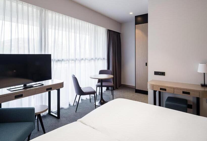חדר דחוקס עם מיטת קינג, Executive Residency By Best Western Amsterdam Airport