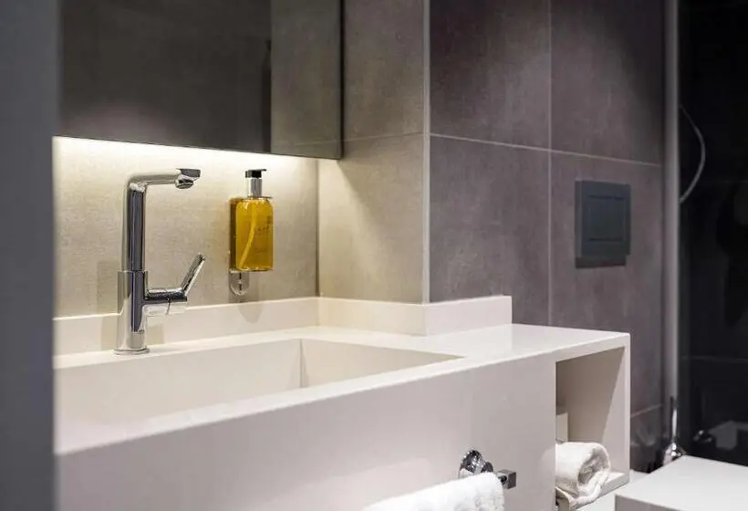 キングサイズベッドのデラックスルーム, Executive Residency By Best Western Amsterdam Airport