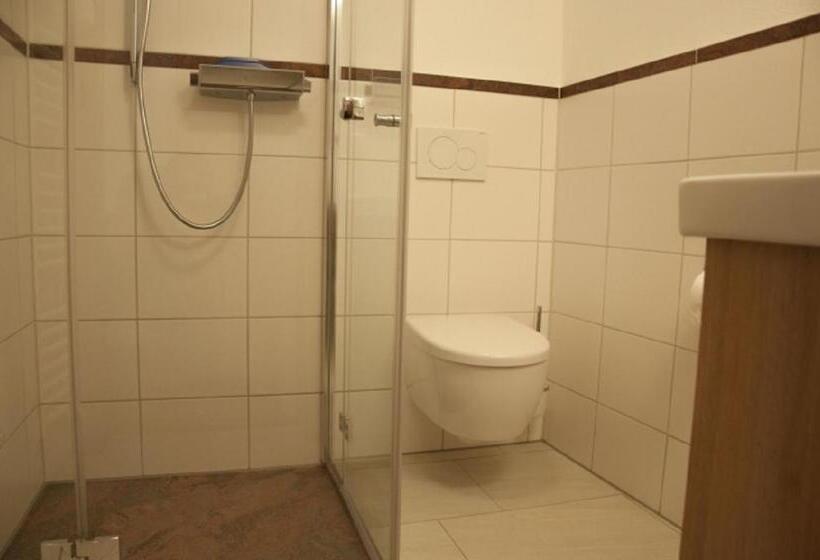 Номер Стандарт, Gasthof Zum Goldenen Lamm