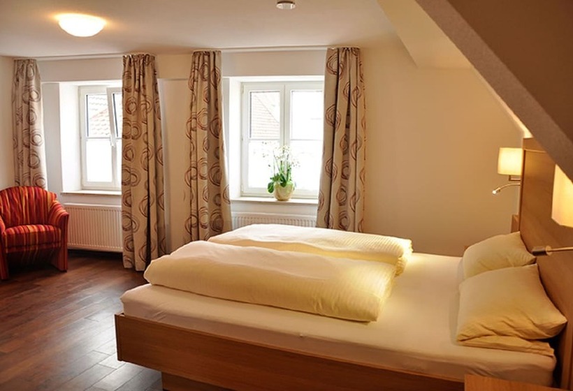 Номер Стандарт, Gasthof Zum Goldenen Lamm