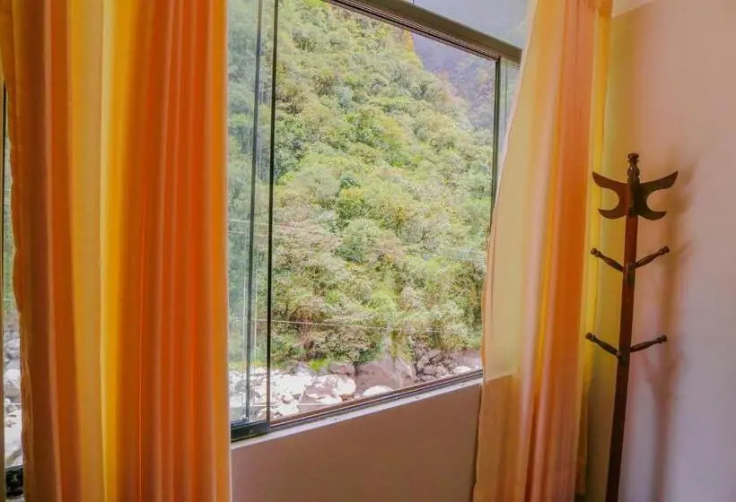Standard Kolmen Hengen Huone, Rumiqolqa Machupicchu