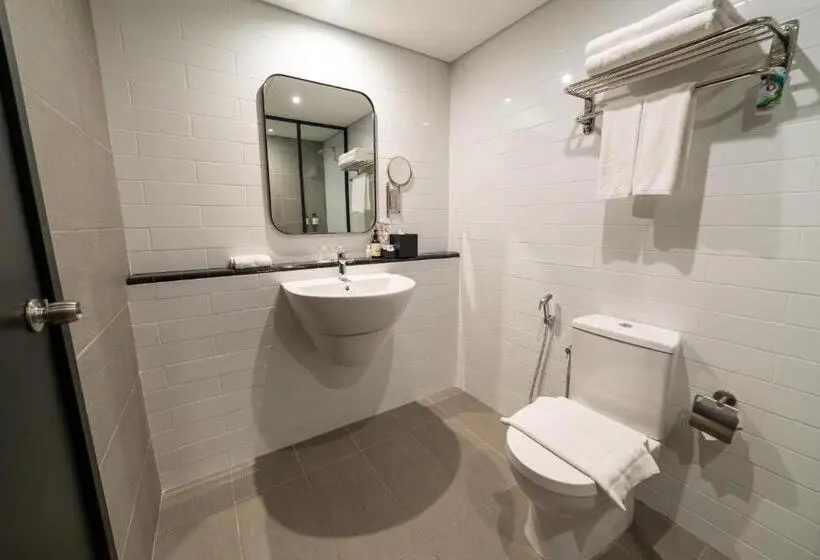 クイーンベッドのデラックスルーム, Travelodge Ipoh