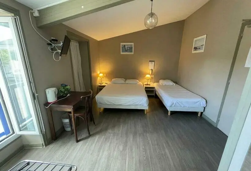 スタンダードトリプルルーム, Logis Hôtel Le Terminus