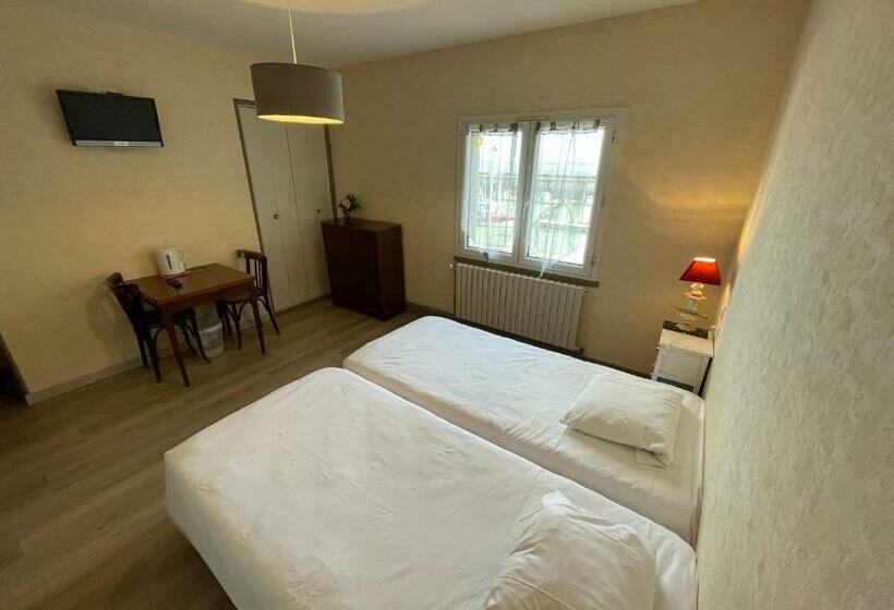 스탠다드 룸, Logis Hôtel Le Terminus