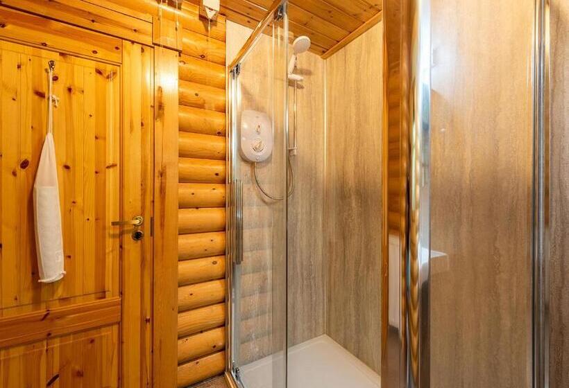 Dom 1 Sypialnia, Bulworthy Forest Lodges