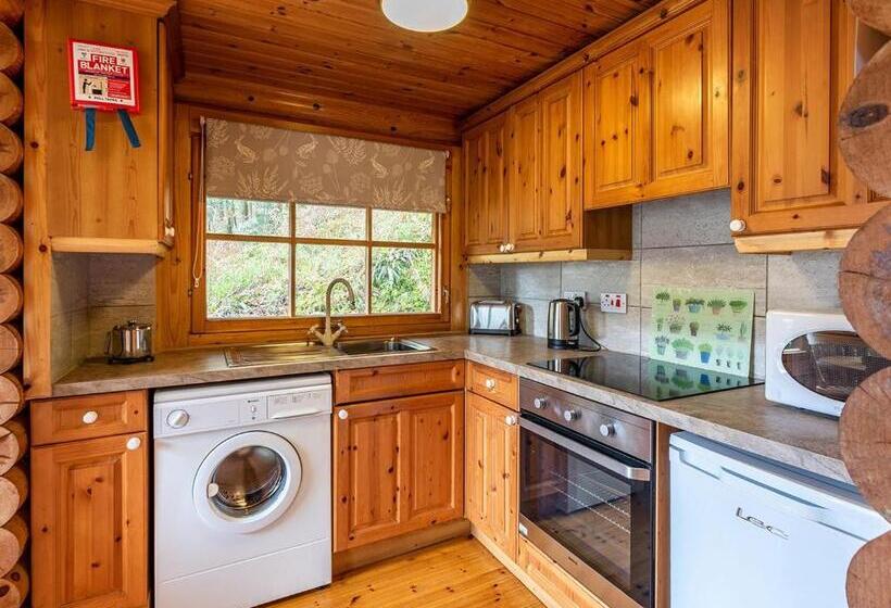 Dom 1 Sypialnia, Bulworthy Forest Lodges