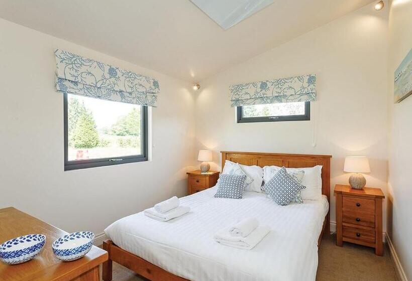 Апартаменты 3 Спальни, Cedar Retreats